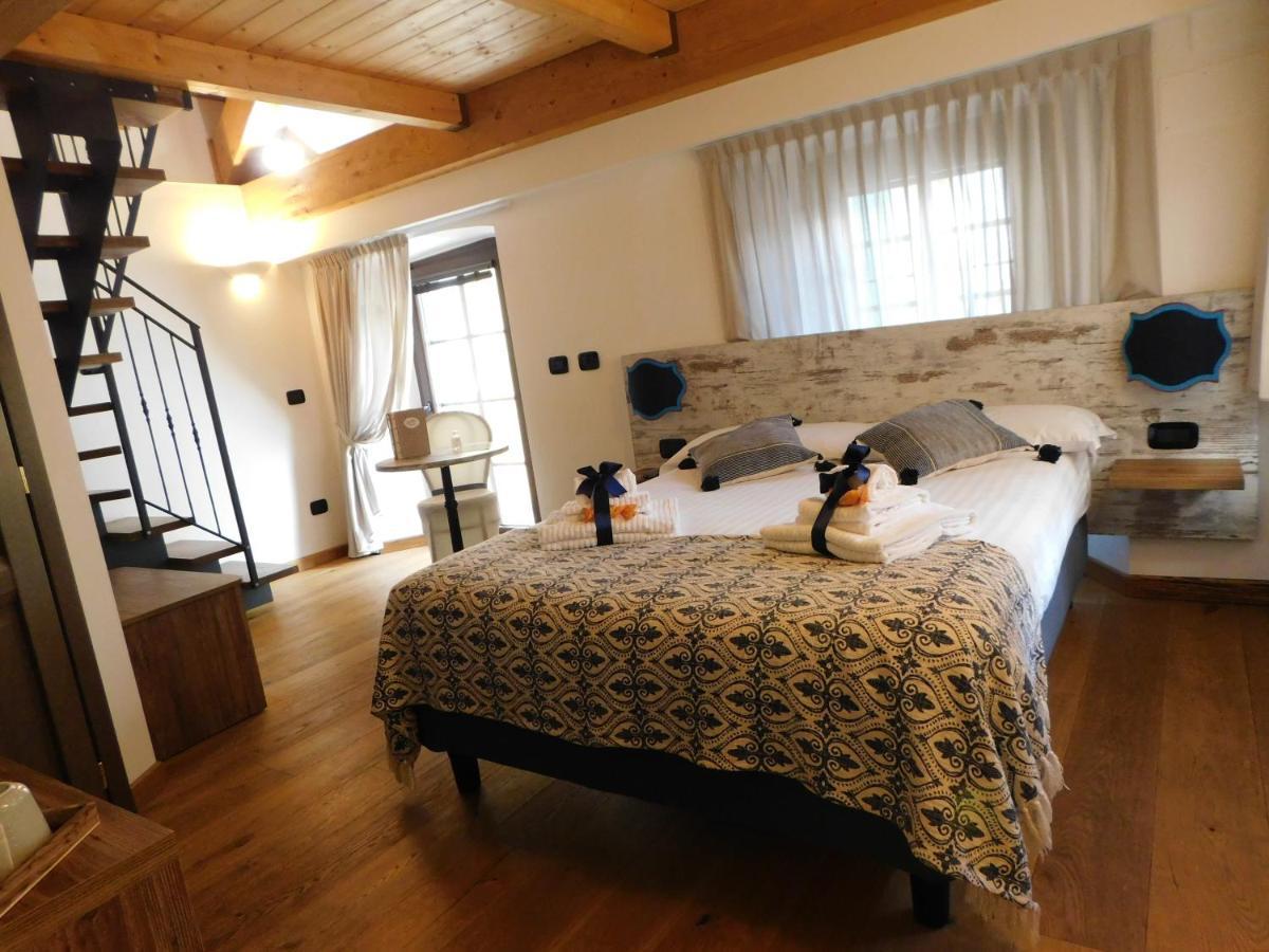 Nicomat Rooms 多莫多索拉 外观 照片