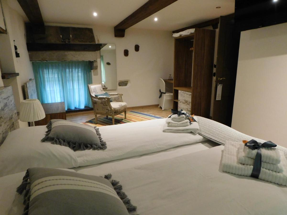 Nicomat Rooms 多莫多索拉 外观 照片
