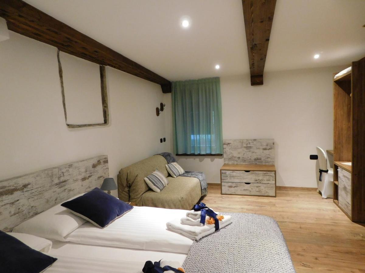 Nicomat Rooms 多莫多索拉 外观 照片